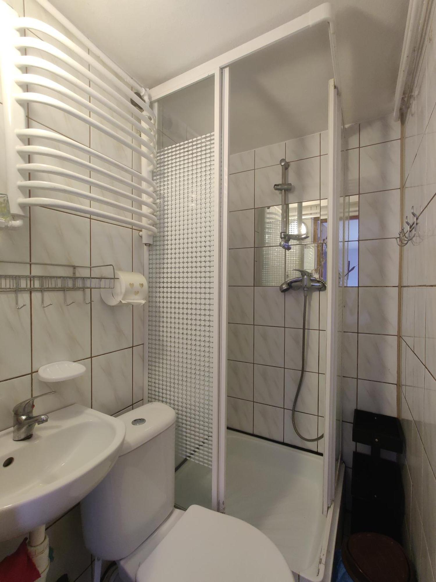 Przy Winogronie Hotel Uherce Mineralne Phòng bức ảnh
